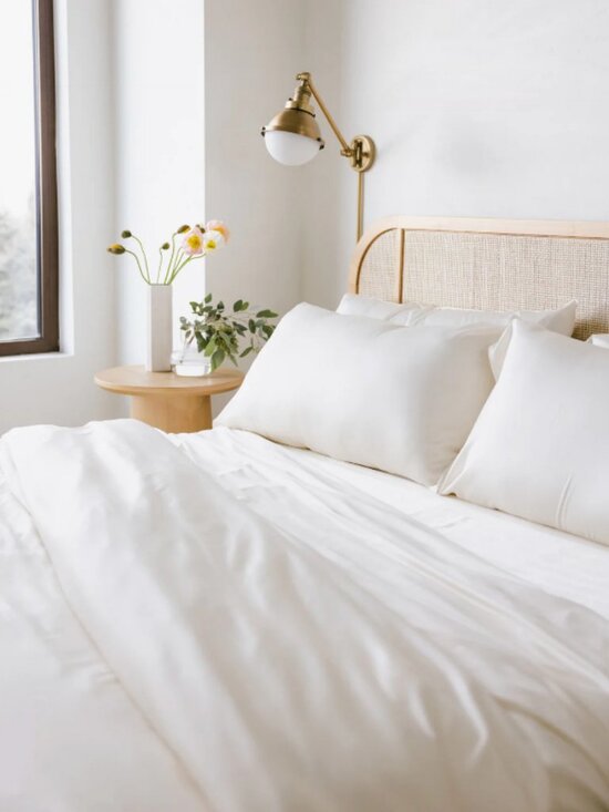 cozy earth Other - Cozy Earth - SPLIT King - Sheet Set (Bamboo). SUPER SOFT.